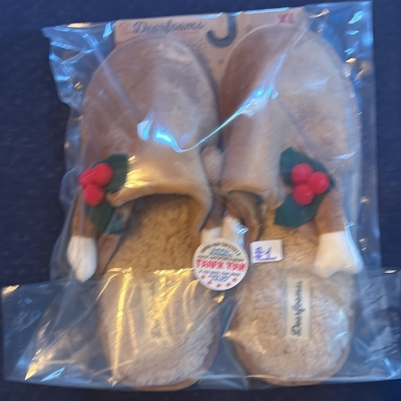 NWT 🤎❤️Dearfoams Women's Tan Slippers with Festive Red Details size XL 11/12 🤎❤️ - Picture 14 of 14